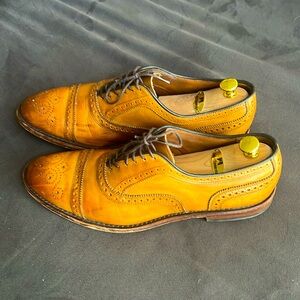 Allen Edmonds, size 11D, strand cap-toe Oxford on walnut brown